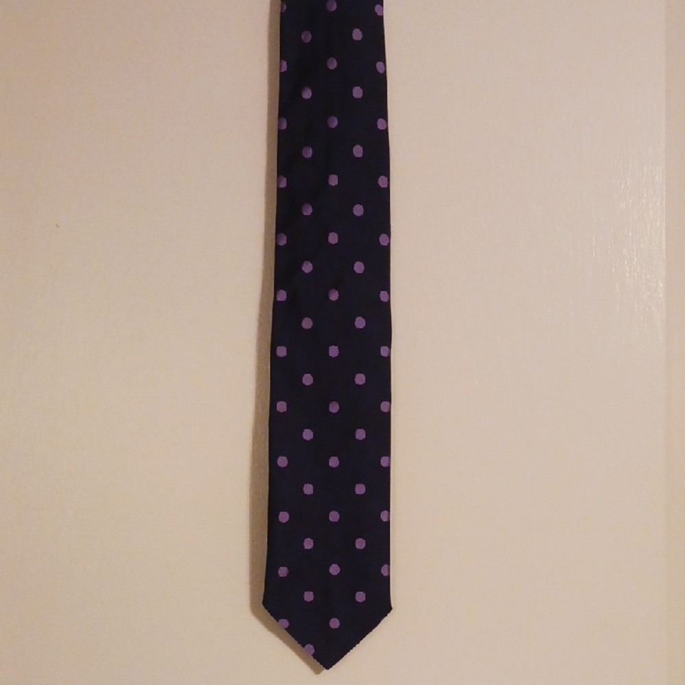 SPECIAL 3 F9R $25 Paul Fredrick Black Tie with Purple Dots